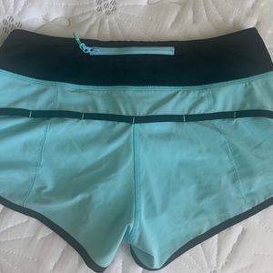Speed Up Short LuLu Lemon size 4